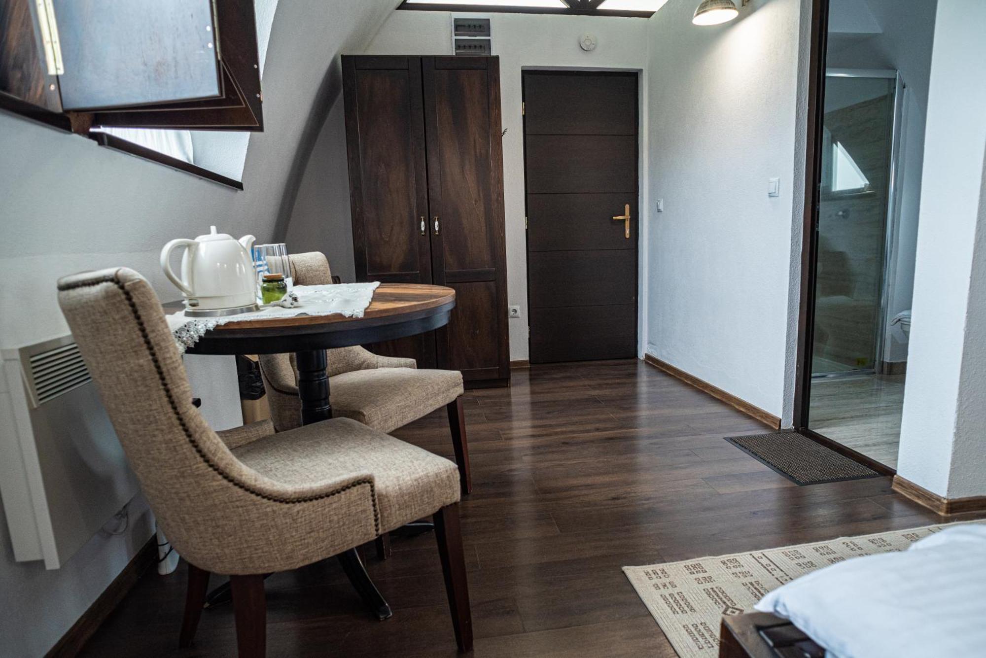 Hotel Hunnia - Huntanya Vlahita Exteriér fotografie