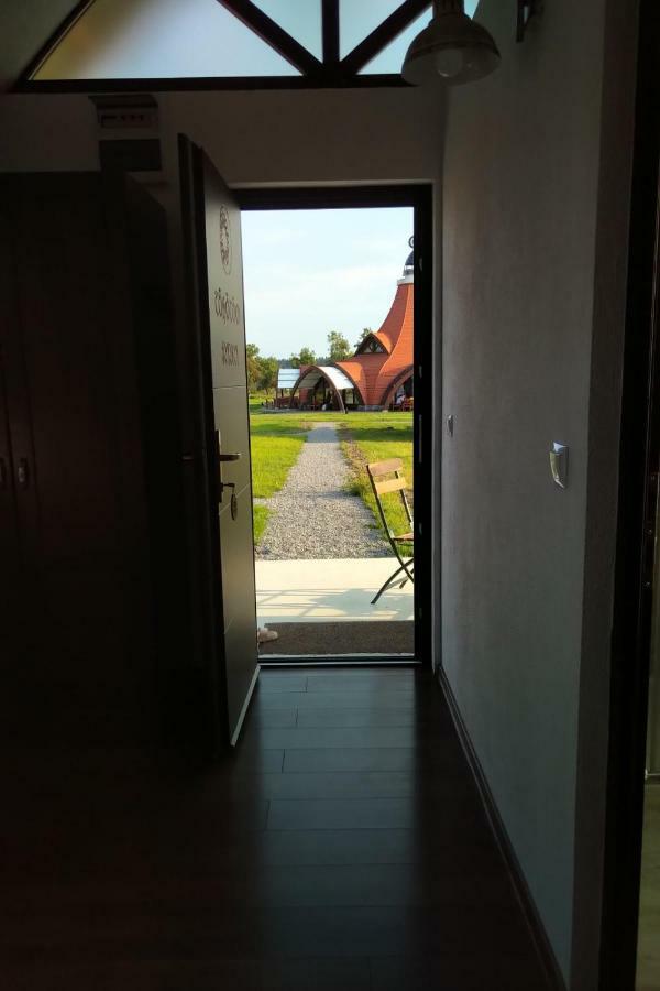 Hotel Hunnia - Huntanya Vlahita Exteriér fotografie